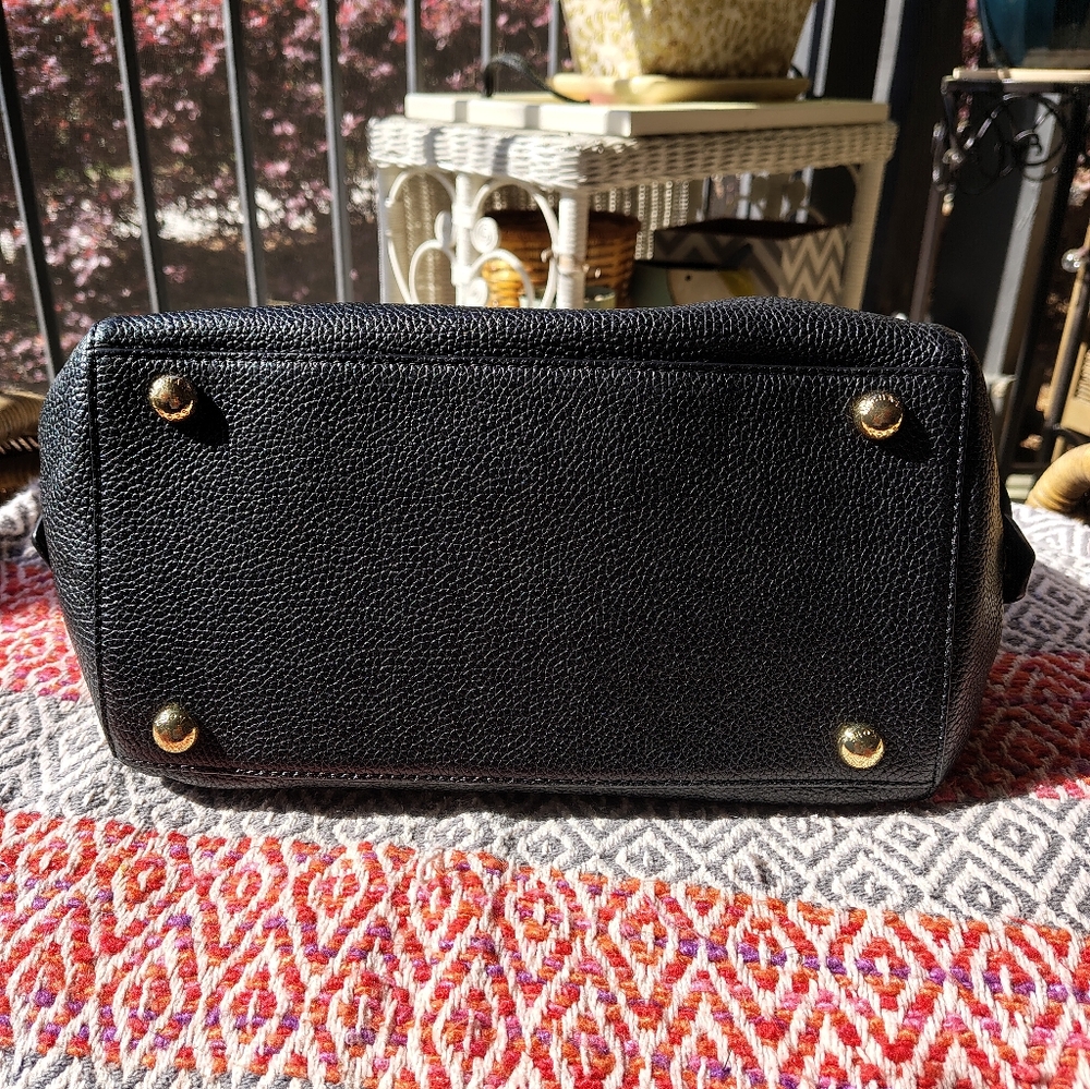 Michael Kors Grayson Satchel - Picture 3 of 6